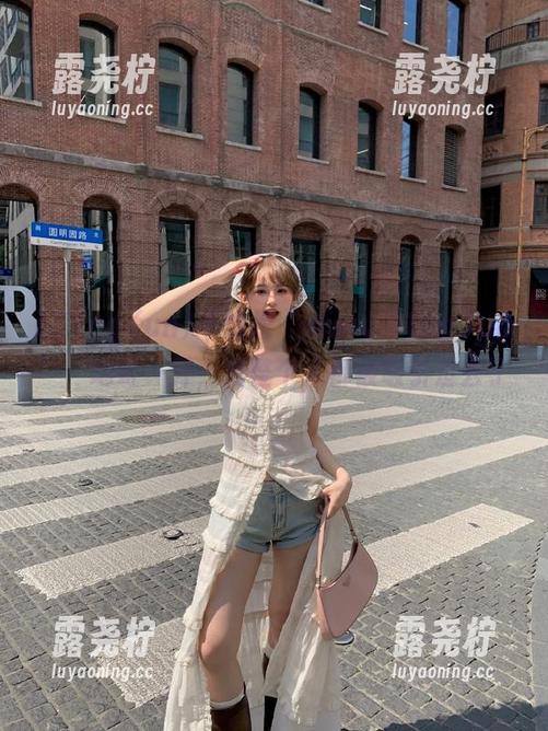 不愧是“www.51cg.fun”，地址一开，我整个人都被吸引过去了。-露尧柠