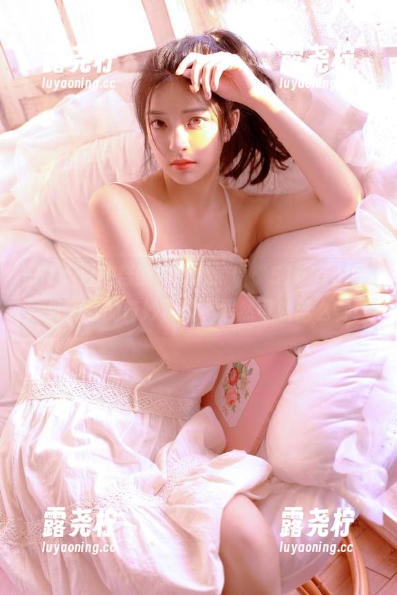 糟糕的好奇心：以“51cgfun”网址为名的奇妙冒险，居然可以这么野！-露尧柠
