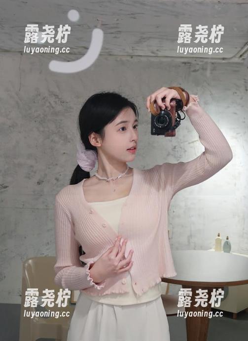 在51cgapp的小说里，谁需要剧情，吃瓜就够爽了！-露尧柠
