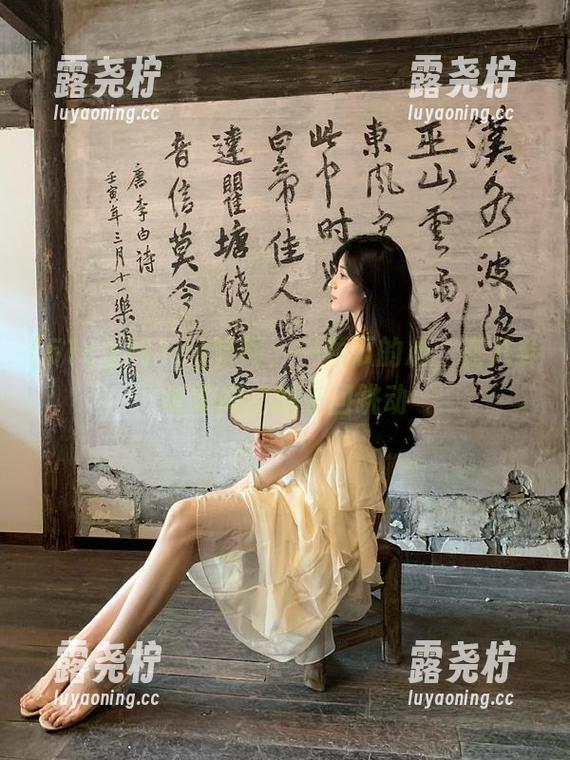 51cg官网，一颗瓜的心，在八卦与趣闻之间来回跳动-露尧柠