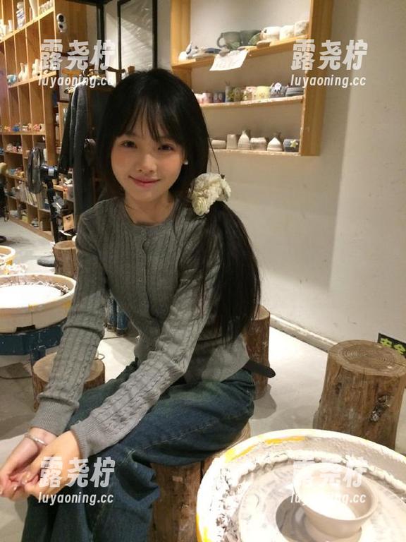 链接点哪儿？51吃瓜让全网的瓜都甜到心里-露尧柠