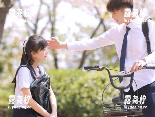 “51吃瓜”探索新线路！这里的爆料简直脑洞大开！-露尧柠