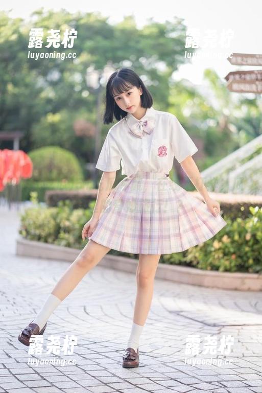 51吃瓜导航，在线不打烊，瓜田里的奇妙旅行！？-露尧柠