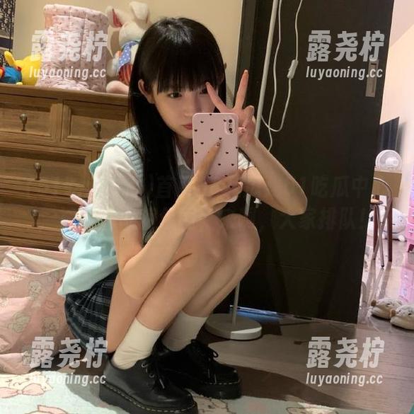 首页88只瓜：51吃瓜中心，被各路奇葩包围，来啊，大家排队！-露尧柠