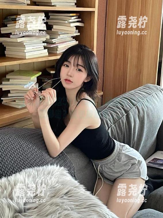这51吃瓜网官网的地址到底藏哪啦？我快被绕晕了。-露尧柠