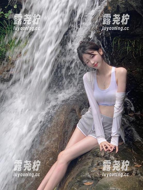 定期交流、随意“观看”，我觉得“51吃瓜群众”隐隐盛行！-露尧柠