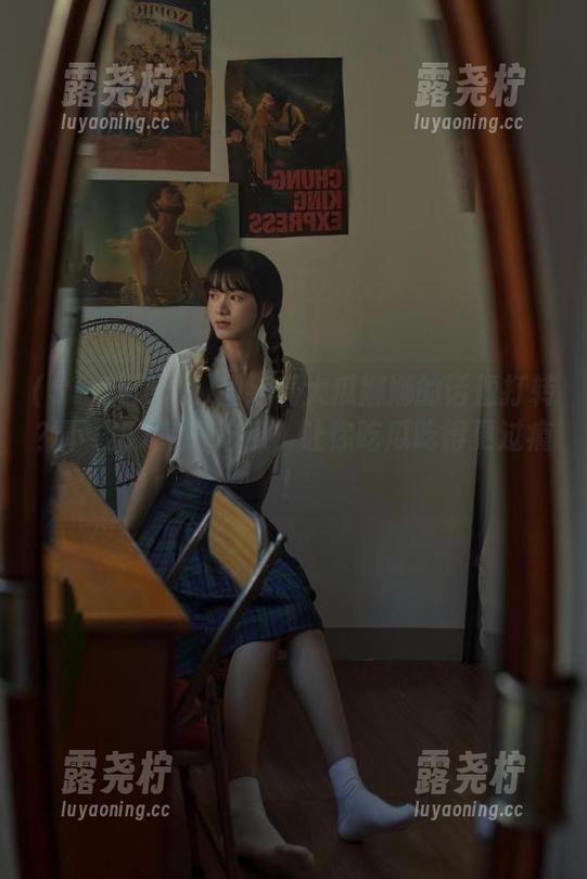 围绕着大瓜娜娜的话题打转？下载51每日吃瓜，让你吃瓜吃得更过瘾！-露尧柠