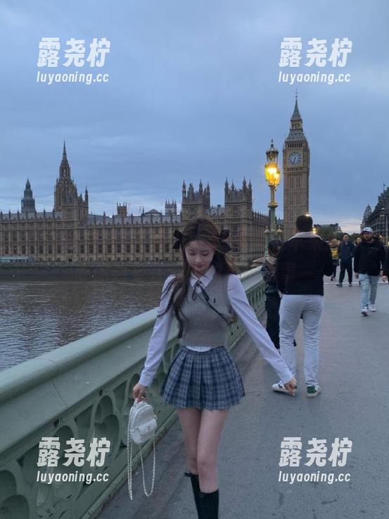 更新啦！51黑料社苹果版，带你感受在线版的瓜田趣事～-露尧柠