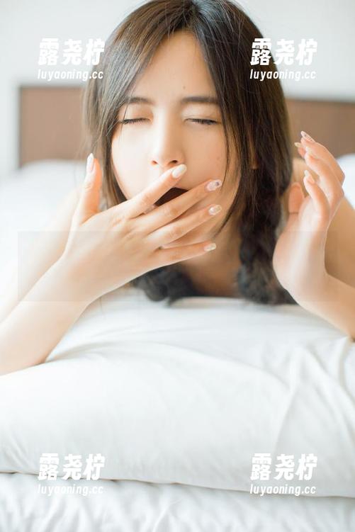 观看52mm.icu的同时，突如其来的“是什么”让你傻眼！-露尧柠