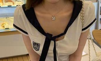 “718.sx”传送门：吃瓜，还是被吃？你自己选吧～