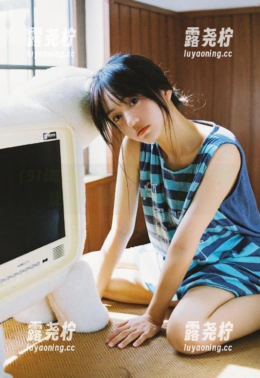 “91i吃瓜中心”下载，能避开八卦圈的朋友请举手！-露尧柠