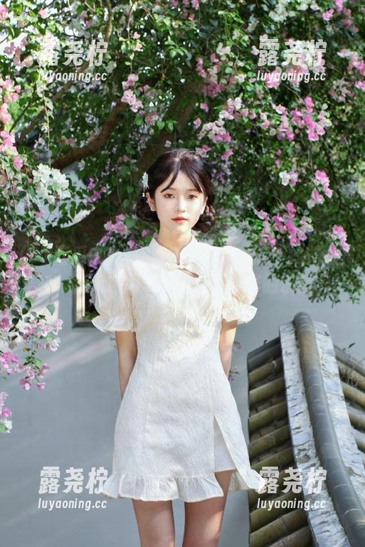 在“91吃瓜中心”网站的边缘，我无意间发现了点不一样的东西...-露尧柠