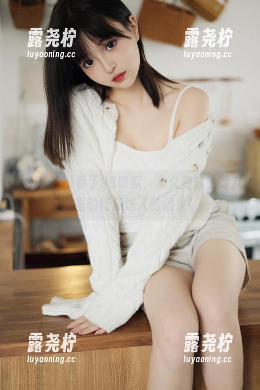 看了98吃瓜，永久变成了朋友圈里的吃瓜达人的记录！-露尧柠