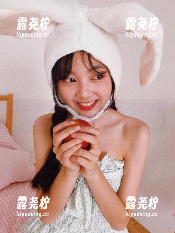 啧啧，‘cgcg.app’上的分享群真是个风口，有趣的根本停不下！-露尧柠