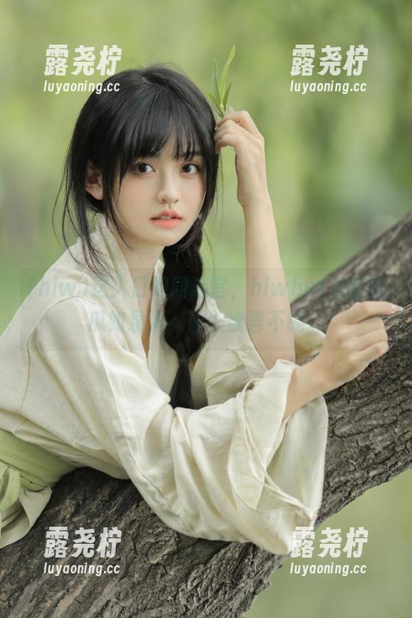 这入口如同迷宫，hlwbet里面的瓜如泉涌，让人欲罢不能。-露尧柠