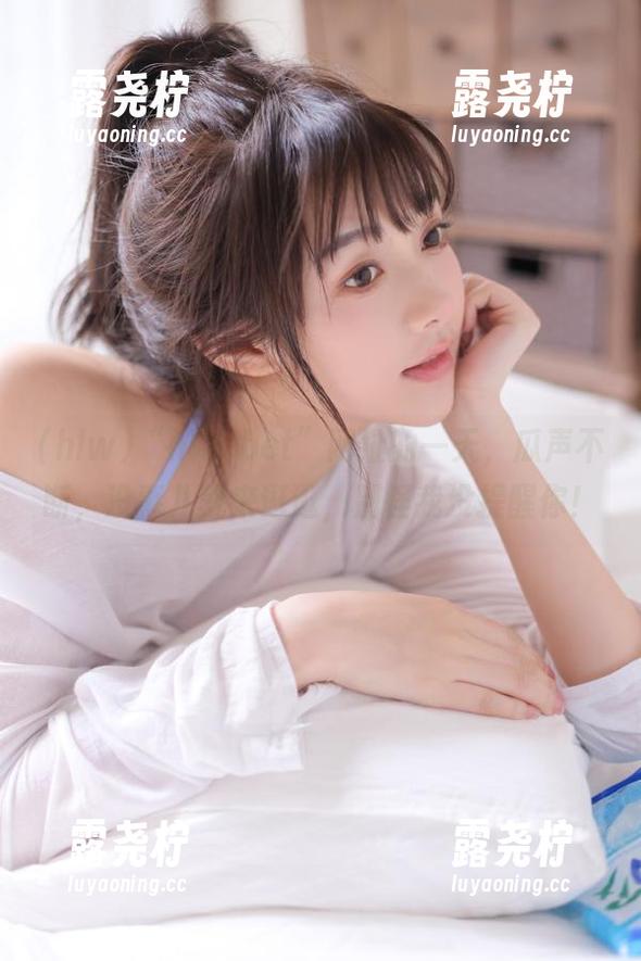 “hlw.bet”网址的一天，瓜声不断，没事儿就来逛逛，别怪我没提醒你！-露尧柠