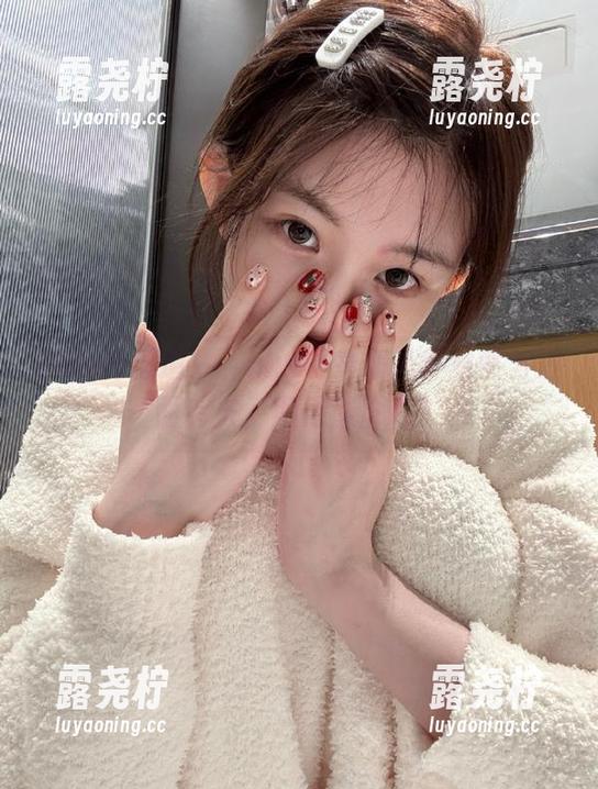 报道！“hlw”最新八卦竟然与泡面有关，期待涨价吗？-露尧柠
