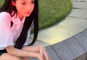今日吃瓜，热门大瓜入口—吃一口，是不是有点甜？