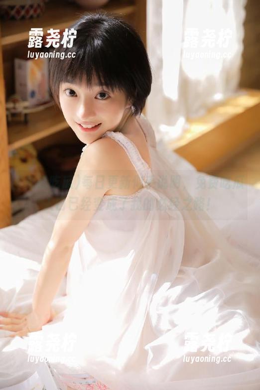 每日更新似乎说明，免费吃瓜入口已经变成了我的必经之路！-露尧柠
