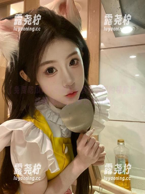 浸泡在免费吃瓜网的导航里,这要是能进个梦该多好啊!-露尧柠 浸泡在免费吃瓜网的导航里,这要是能进个梦该多好啊!-露尧柠