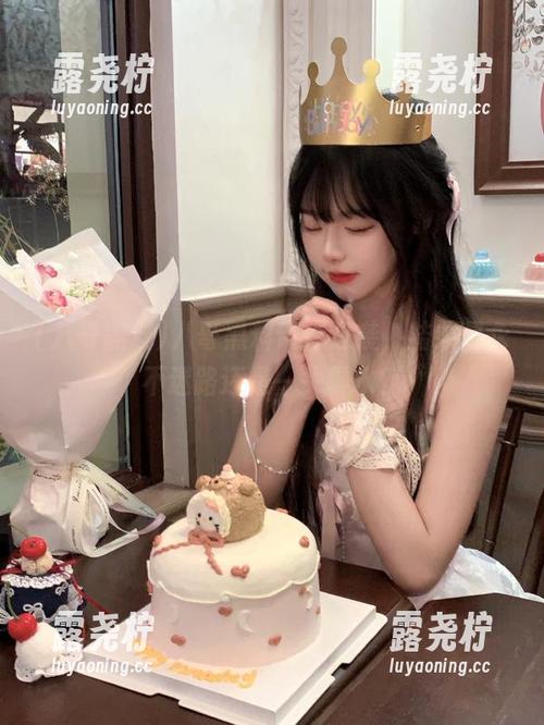 八哥黑料带你逆袭，结果是永不迷路还是一头雾水？-露尧柠