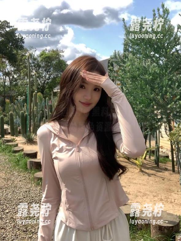冲哥黑料精选，送你源源不断的黑色资源快乐-露尧柠