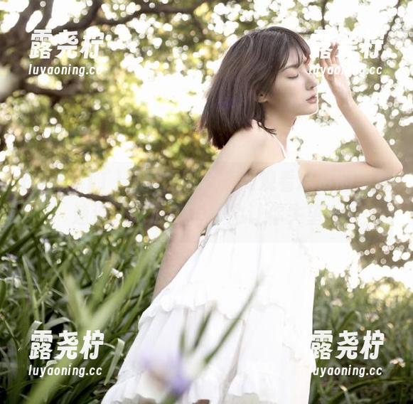 与其闲聊，不如观看这货的黑料速递，吃瓜911不会让你失望。-露尧柠