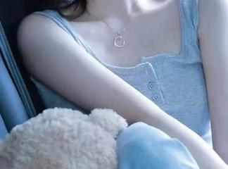 吃瓜不打烊：直达直播间，震惊的瓜都在这里等你来解锁。