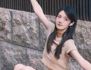 无意间点开“吃瓜导航”，居然只想落在那个小巷子里的梦幻地址。