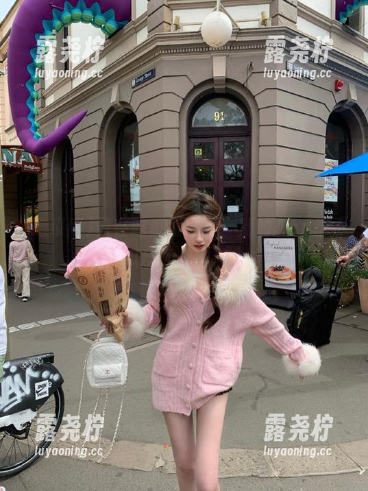 只在吃瓜网网页，别的App都不配！瓜皮瓜瓤统统上桌！-露尧柠