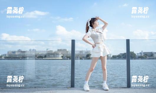 这一刻，我在ios上沉迷于www.51cg.fun吃瓜网，不小心被各种八卦带走……-露尧柠
