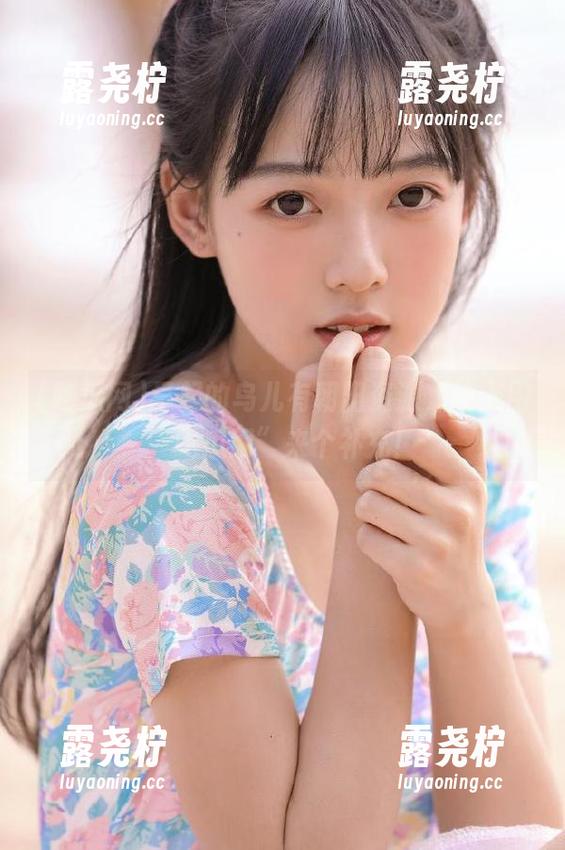 早起的鸟儿有朝阳资源，晚上用“吃瓜网”来个补充！-露尧柠