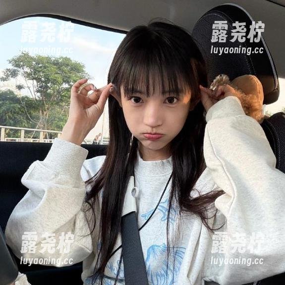 吃瓜网视频下载指南：没事聊聊，下载点好料充充电，不能停下你追爱的步伐！-露尧柠
