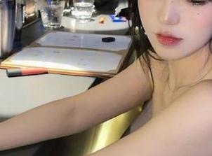 身份不明的吃瓜群众，来吃瓜聚集地分享吧！