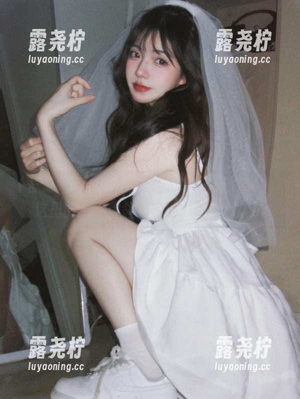 吾爱吃瓜911要更新啦，这里的瓜比你邻居家的八卦还有趣！-露尧柠