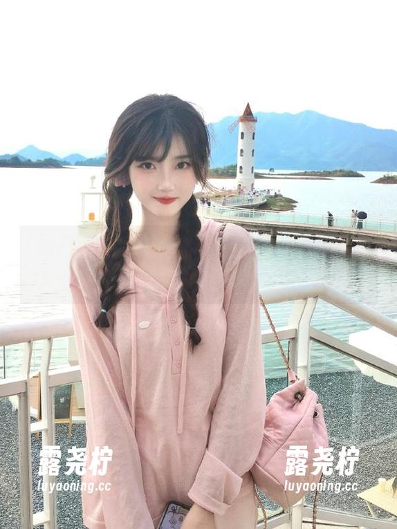 直达现场，国产黑料网的瓜也太juicy了吧！-露尧柠