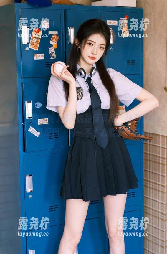 想不迷路可真难，特别是在‘我要吃瓜网’内一不小心就被吸进去…-露尧柠
