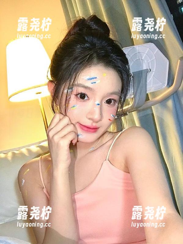 每日黑料：我在网页上又找到了新的“豪门八卦”-露尧柠