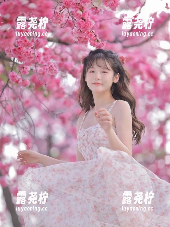 “网红黑料”视频上线，吃瓜的技艺又提升了，给我一勺子！-露尧柠