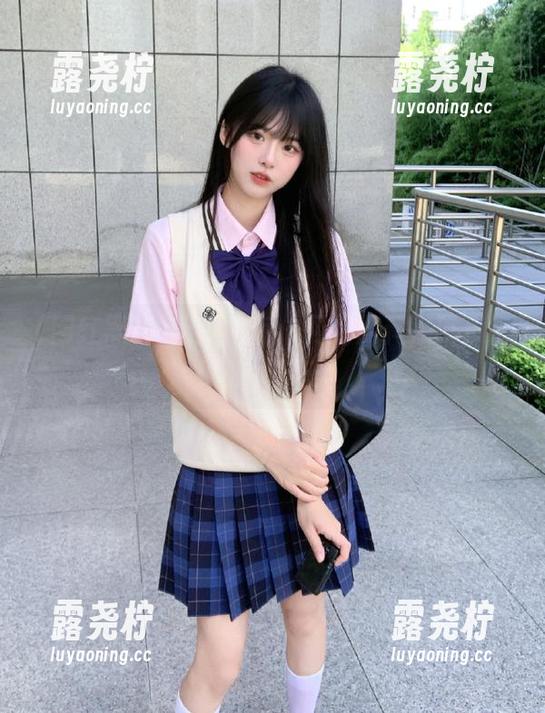 吃瓜指南：网红黑料入口，惊掉你的下巴！-露尧柠