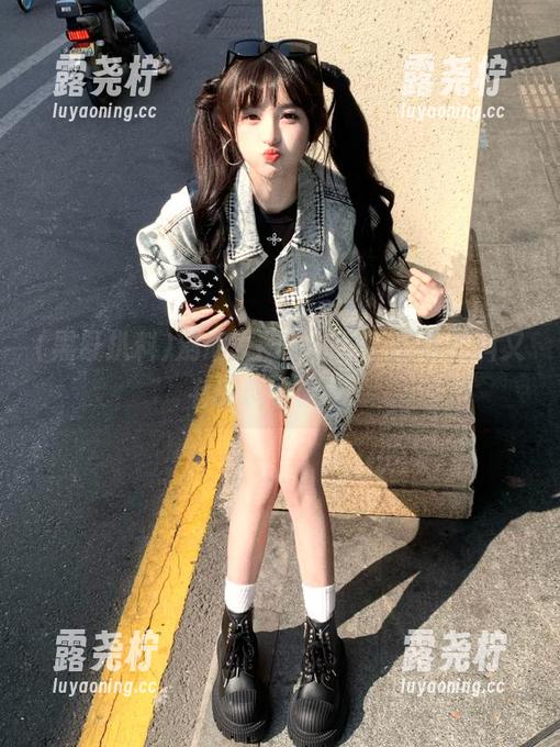 别朋友圈更新了,黑哥扒料又有新料可以吃!-露尧柠 别朋友圈更新了,黑哥扒料又有新料可以吃!-露尧柠