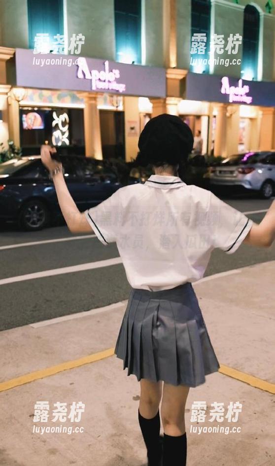 黑料不打烊所有视频，让我一秒变成潜水员，潜入瓜田！-露尧柠