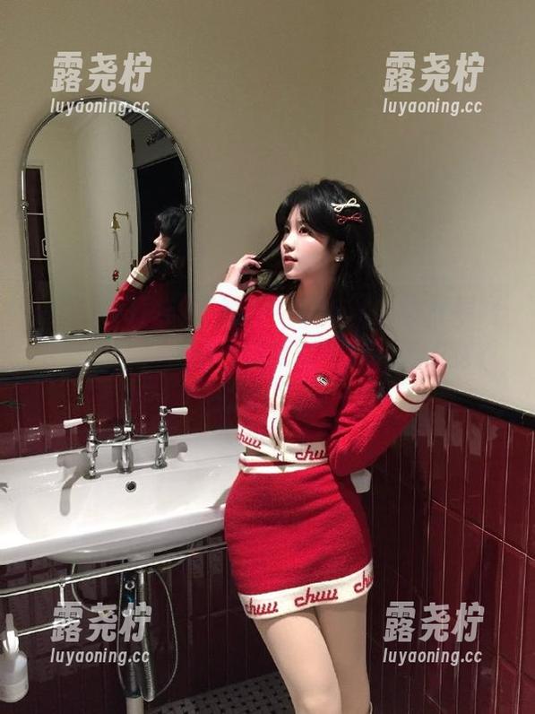 “黑料不打烊”的下载线路太丝滑了，仿佛一键就能把八卦传送到我的心里。-露尧柠