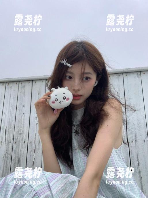 网站消息：黑料不打烊，瓜田里又有新花样，你猜怎么着！-露尧柠