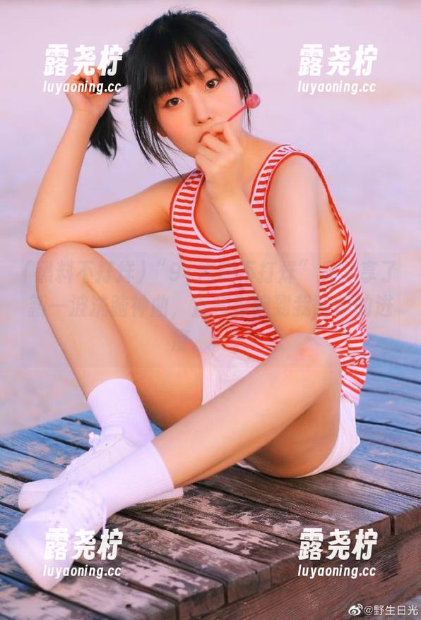 “91黑料不打烊”又分享了新一波洗脑神曲，直接影响到我吃瓜的进度。。。-露尧柠