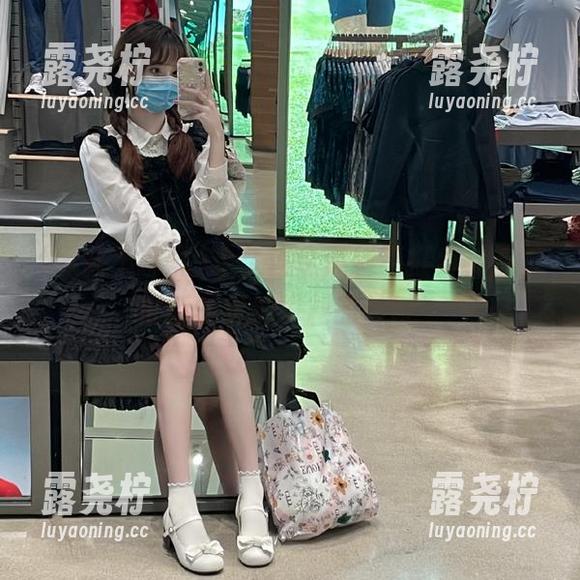 永久锁定黑料不打烊，首页更新就像加了料的炒饭！-露尧柠