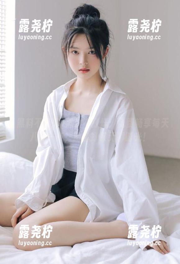 黑料不打烊：免费畅享每天八卦一条，助你打破无聊时光！-露尧柠