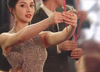 每次开“黑料不打烊万里长征”的“链接”，心里都有点小期待…