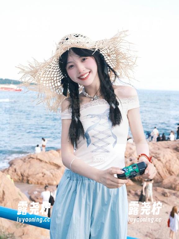 翻开“黑料吃瓜178”导航，里面全是我不敢说的八卦，啧啧，果然躲不过！-露尧柠