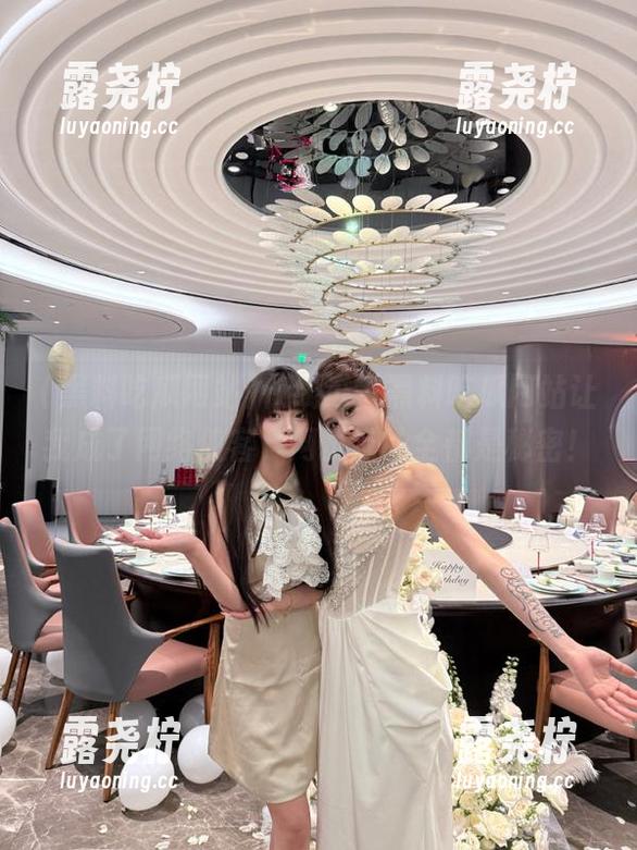 在线进，黑料吃瓜网站让我成了网络侠客，网页说的全都是秘密！-露尧柠